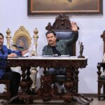 Cabildo de Oaxaca de Juárez reconoce la trayectoria de Carlos Roberto Aguilar Jiménez