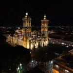 ¡Puebla estrena nueva postal nocturna! Iluminan la Catedral con 460 luces LED